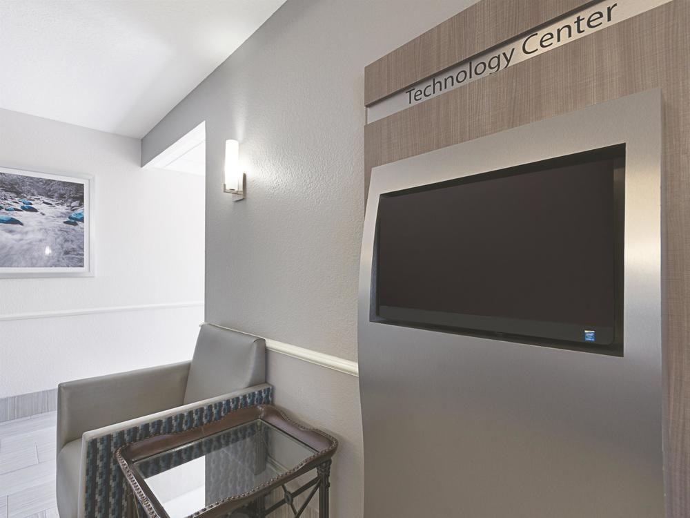 La Quinta By Wyndham Conroe Hotel Kültér fotó