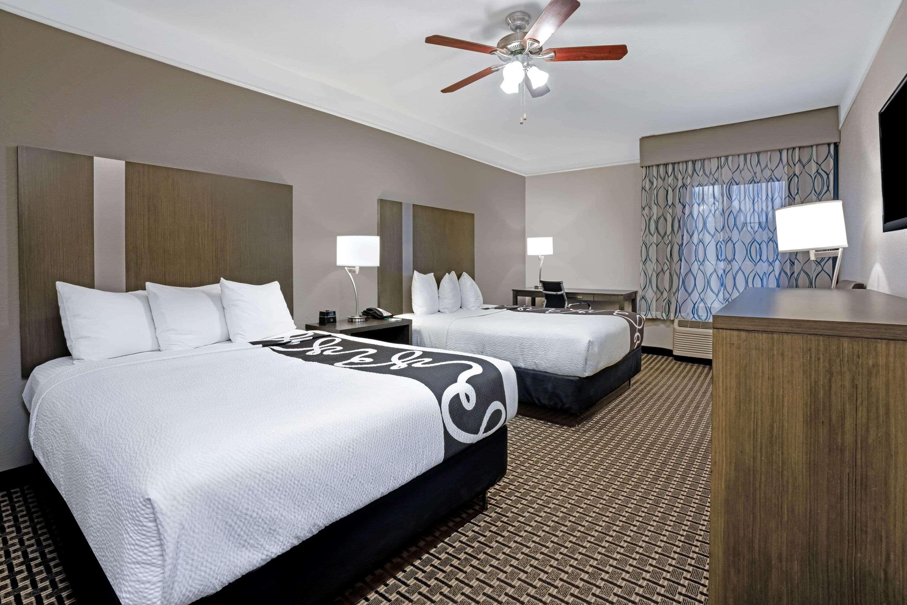 La Quinta By Wyndham Conroe Hotel Kültér fotó