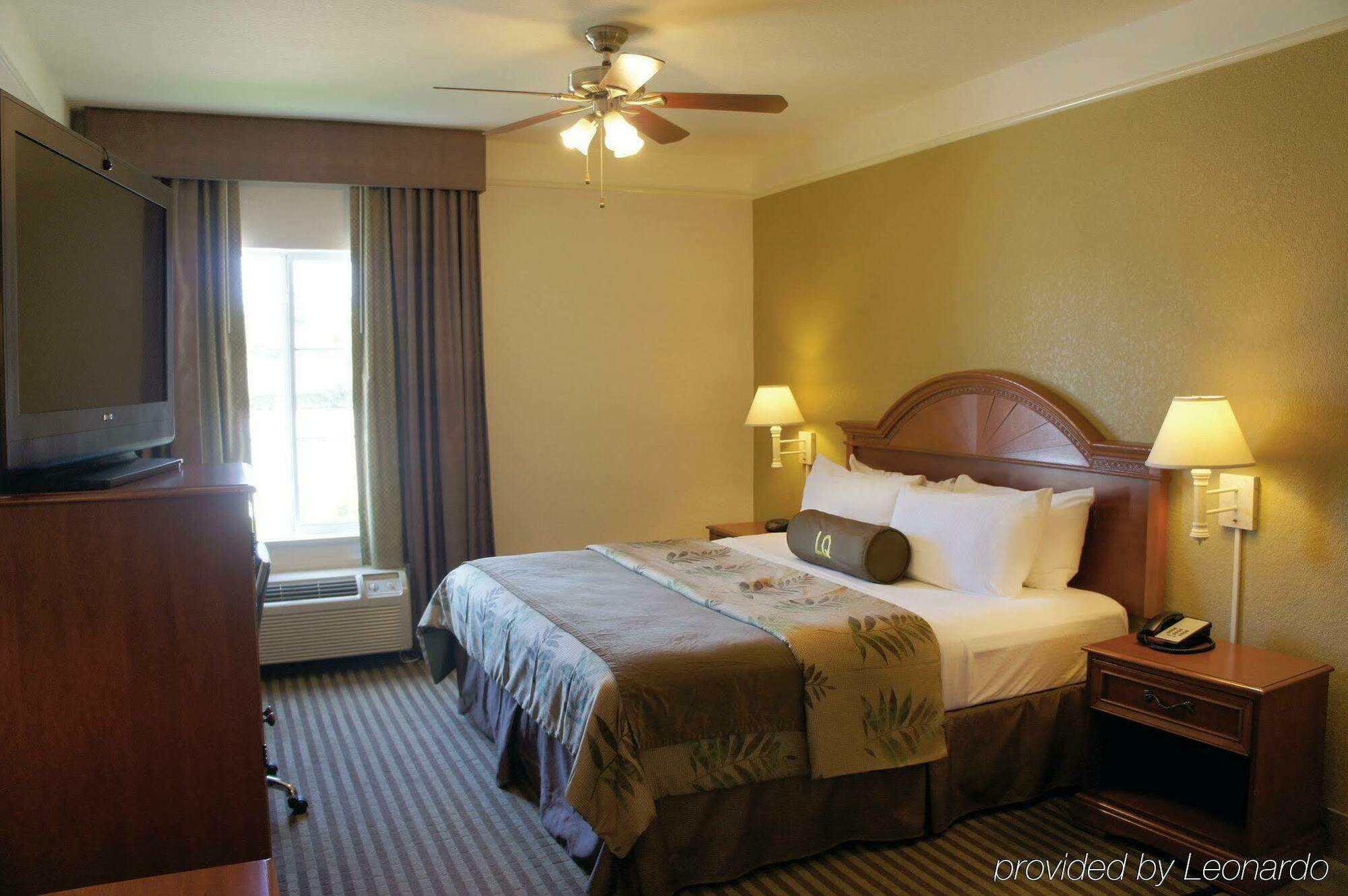 La Quinta By Wyndham Conroe Hotel Kültér fotó
